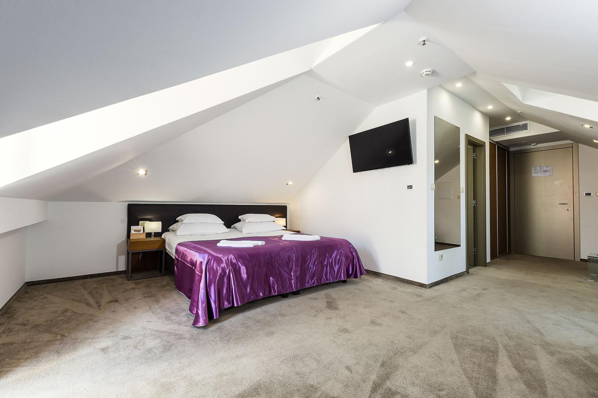 Hotel Marul Сплит Экстерьер фото